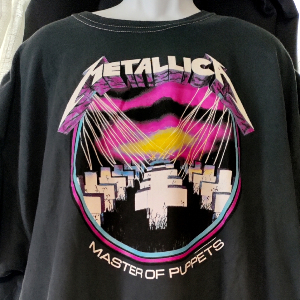 New Metelica Unisex "Master Of Puppets" Short Sleeve T-Shirt (3XL)